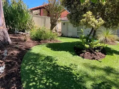 Duncraig yard before and after a tidy-up