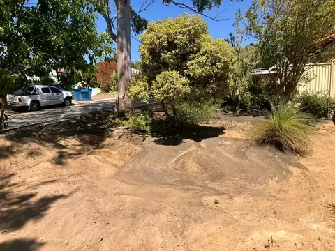 Duncraig yard before and after a tidy-up (before 2 of 3)